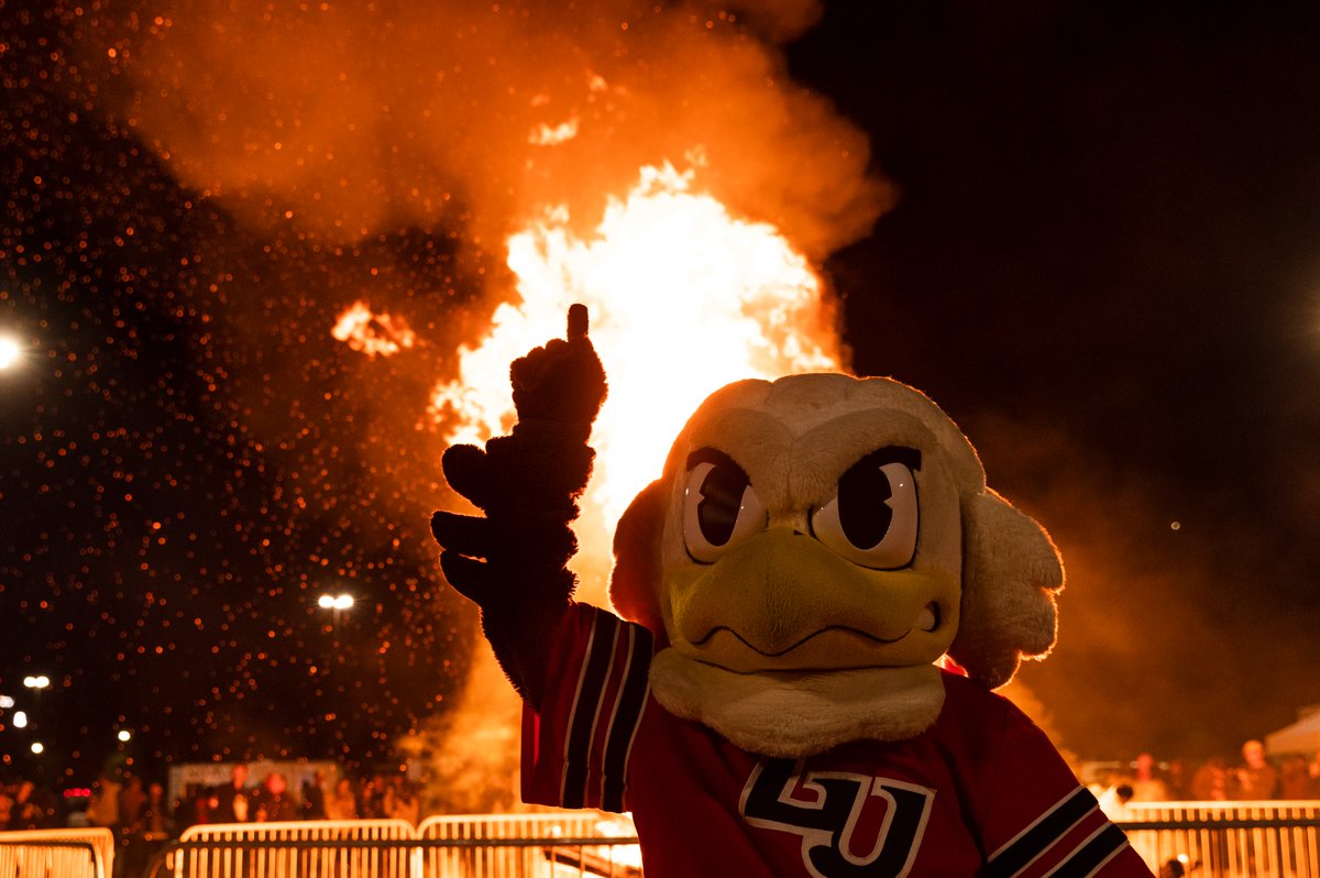 LibertyFootball's tweet photo. https://t.co/OJXdav5B4j