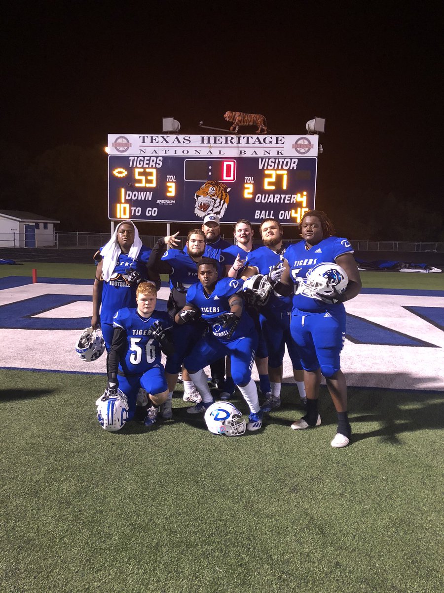 CoachRCrane's tweet photo. I’m lucky to be called coach by these young men this year. Let’s turn up for the playoffs fellas! #trenchhawgs @jykeelin @RidenourBryce @AdenCollins3 @ZakylonW https://t.co/iyMuQrw2Xh