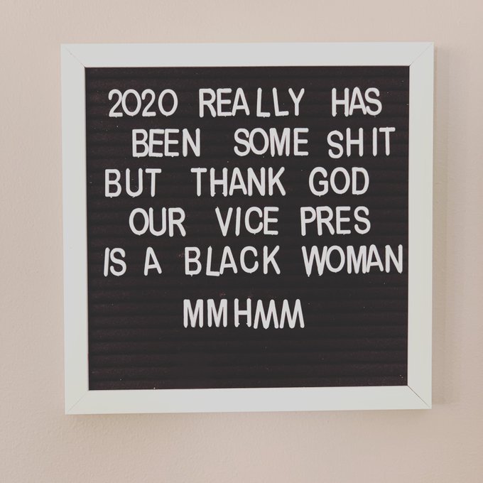 🤘🏽🙋🏾&zwj;♀️🇺🇸💋✊🏽 https://t.co/2qtMSvrEjE<a href="/tag/bearmilk"class="tags"><span>#bearmilk</span></a>