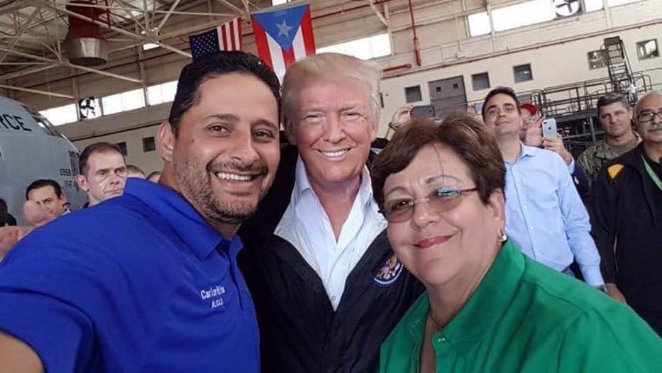 neisharugido's tweet photo. Hace tres años, cuando Trump vino a PR, Mayita Meléndez  (Ponce) y Carlos Molina (Arecibo) posaban muy sonrientes para la foto. 

Hoy los tres son perdedores. Para que vean el poder del voto🗳 https://t.co/SbxaVe0pzV