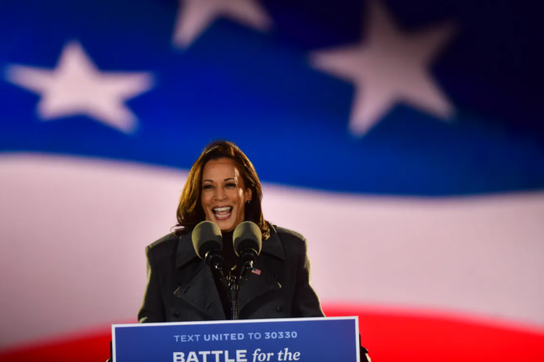 franceinter's tweet photo. Présidentielle américaine : dix choses à savoir sur Kamala Harris, la vice-présidente de Joe Biden
https://t.co/5mL32AiUhY https://t.co/xK2uLFwtU2