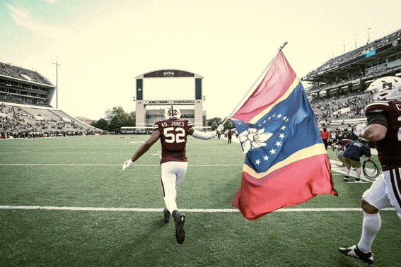 JoeCookSports's tweet photo. Mississippi State DE Kobe Jones flies the new state flag of Mississippi before Mississippi State’s homecoming game against Vanderbilt #newflag  #MississippiState https://t.co/Msmp8ilpA0