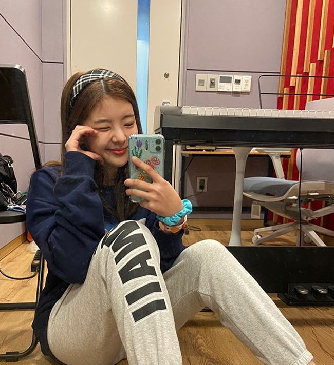 ItzyncO's tweet photo. 𝔸𝕃𝕃 𝕀ℕ 𝕌𝕊 ─ #7OCstreamParty #EyesOn7OC

  #DÁNAE: Hoy me la pasé escuchando las canciones de los chicos de @7oclocktw pero sin duda Eyes On You es la que más me gusta, no he podido parar de reproducirla! https://t.co/ugv9qadC8p