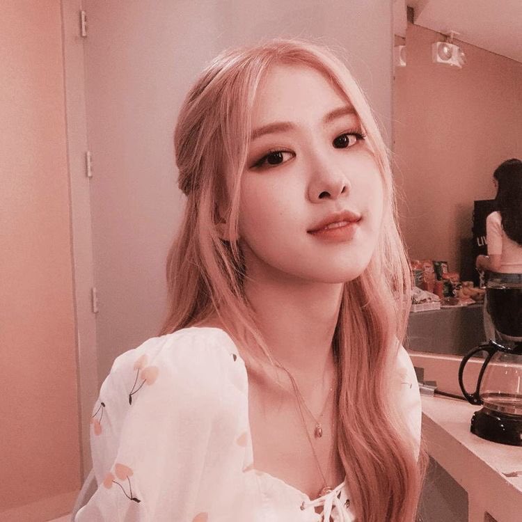 newbie bund 
mutualan kuy?  

#roleplayerindonesia #rpw #rpwindonesia #rpindo #rpworld #roleplayer