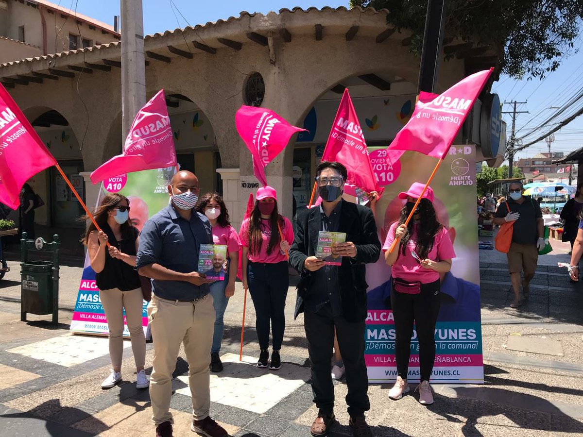 LatorreJI's tweet photo. Hoy estuve en Villa Alemana acompañando a @Masud_Yunes precandidato a Alcalde de @RDemocratica en las primarias legales de @elfrente_amplio el 29 de noviembre.
Son primarias abiertas a la ciudadanía y supervisadas por @ServelChile participa y decide #PoderLocal https://t.co/Yy2EnO2Rnv