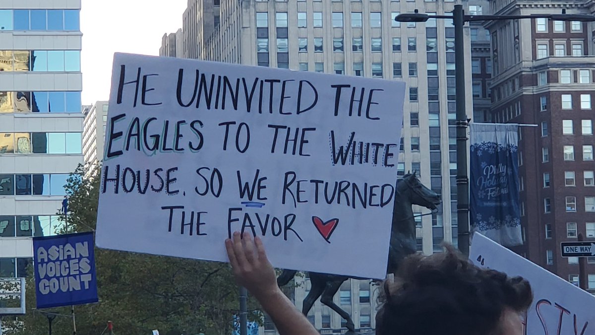 Mr_McFly's tweet photo. Philly is REALLY enjoying this...
#BidenHarris2020 https://t.co/IWsrGtGL5M
