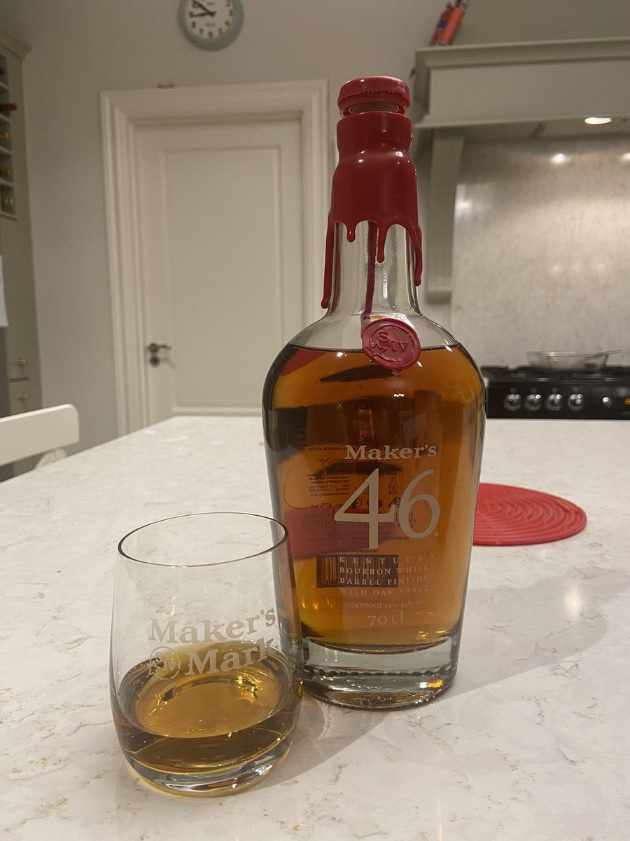 CashmanGBA's tweet photo. Inspired by my good friend @realwhiskydave in Seattle, I have decided on @MakersMark 46 as #Saturdaynightsip number 2 to toast the 46’th president elect of The United States of America @JoeBiden One of those, remember where you were when? days!! https://t.co/zMnSrrQtnW