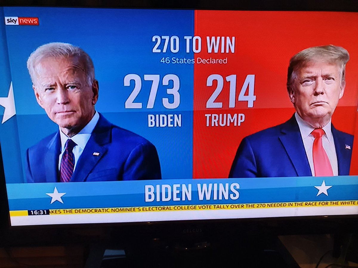 CarefreeLewisG's tweet photo. America is Blue. Just like London 😍 https://t.co/YQdCBYAL2G