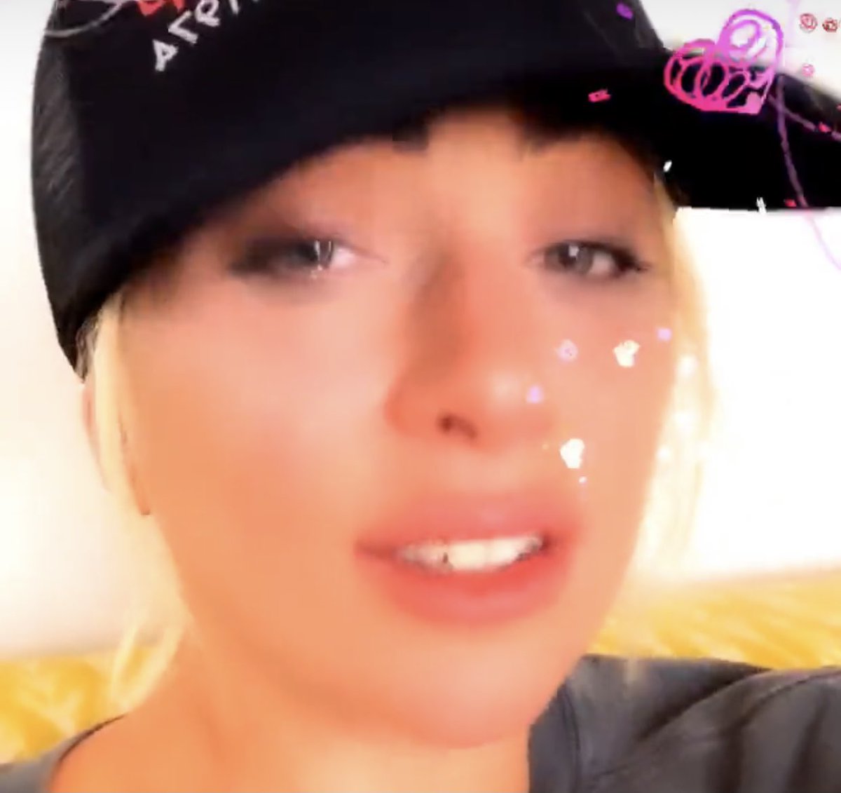 gagadaily's tweet photo. Lady Gaga is live on Instagram right now! #BidenHarris https://t.co/34VsGJDICi