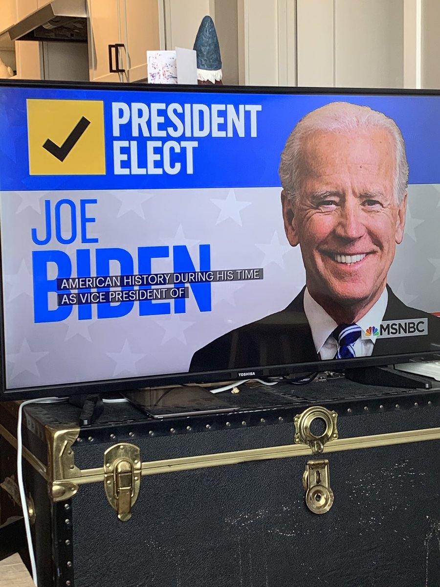 NerdyFrog's tweet photo. YES!!!!!! #BidenHarris2020 #2020Election https://t.co/5CvBueVW98