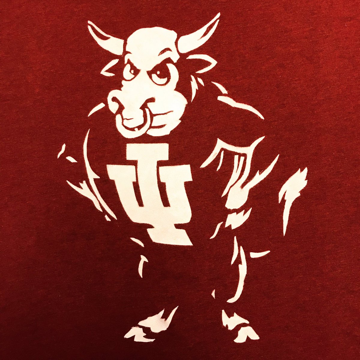 t8nlow's tweet photo. Made my own IU tee for the big game. #iufb #beatmichigan #retro #handmade #holycowhoosiers #mascot https://t.co/G1WKCeCohD