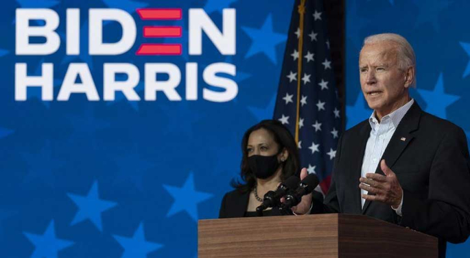 RevistaFortuna's tweet image. Biden lidera en Pensilvania; sería decisivo si gana Según los resultados recién publicados, Joe Biden ha tomado la delantera en Pensilvania, con 20 votos electorales. A varios días desde las elecciones, la carrera sigue reñida.  #Avelar&amp;amp;Castillo bit.ly/2I5sGrG