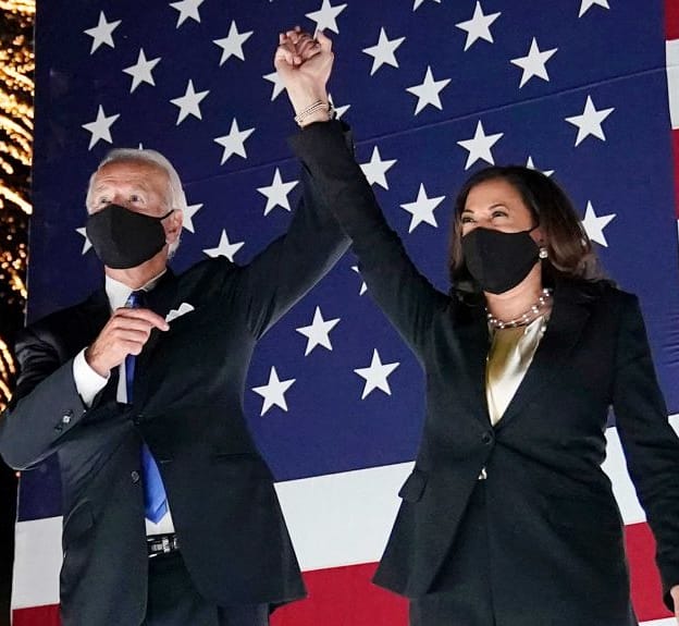 Miss_Kusi's tweet image. FINALLY! Congrats to Pres. Elect @JoeBiden &amp;amp; VP @KamalaHarris 🇺🇲💙 

NOW we can get this country back on the right path!

@realDonaldTrump supporters/voters how y'all doing over there? 😆😁

Let the celebrations begin!

#46 #votedout #votedblue #👋🏽 #bidenharris2020 #2020election