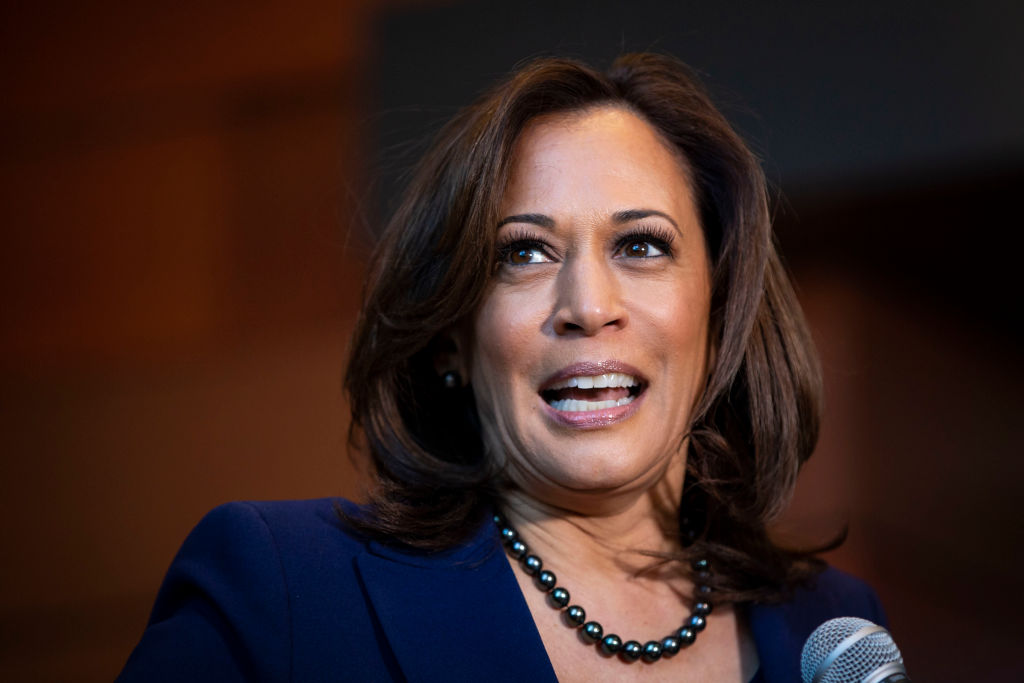 bbgoriginals's tweet photo. Kamala Harris makes history as the first Black and South Asian female Vice President of the United States  #Election2020 2020 https://t.co/tMsrOXTNtm https://t.co/nQDB2qwiRM