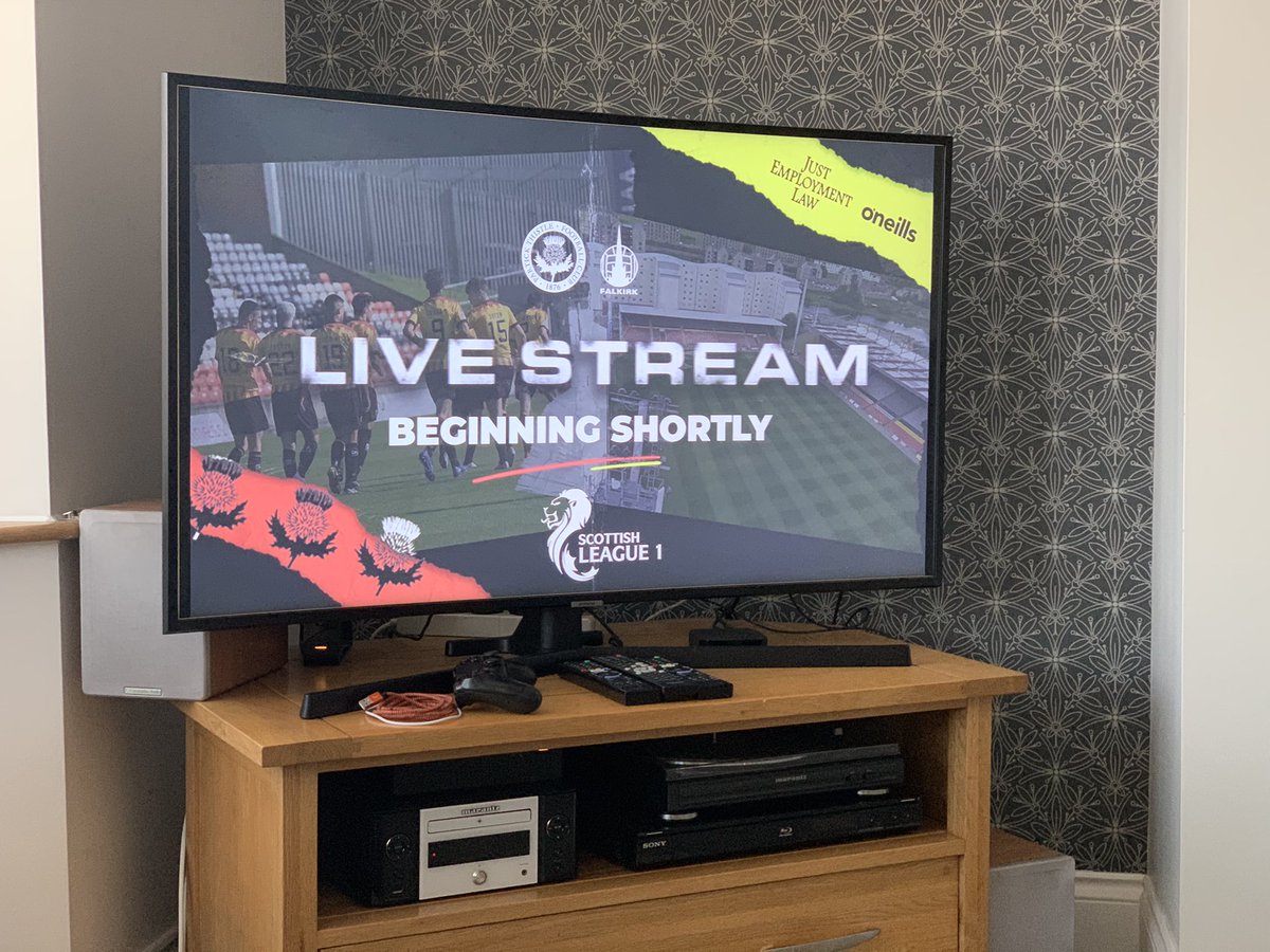 ag005613's tweet photo. Partick thistle - ruining my weekends even when I canβt leave the house. #ptfc #stillshite #timeformorebeers https://t.co/M2AJkSTVyS