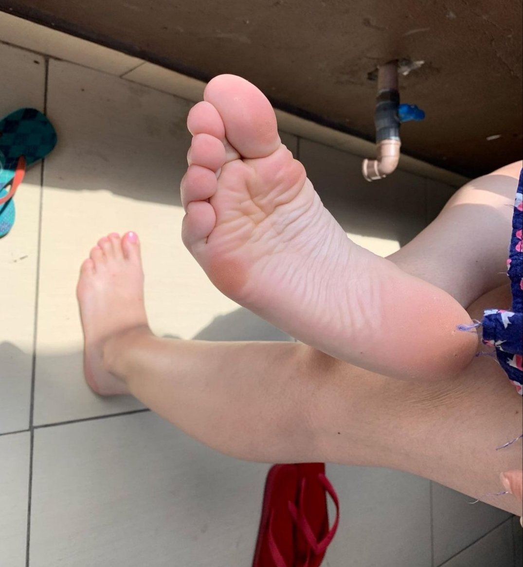 Qiz jinsiy aloqada boladi Buvijon anal porno tomosha qiling