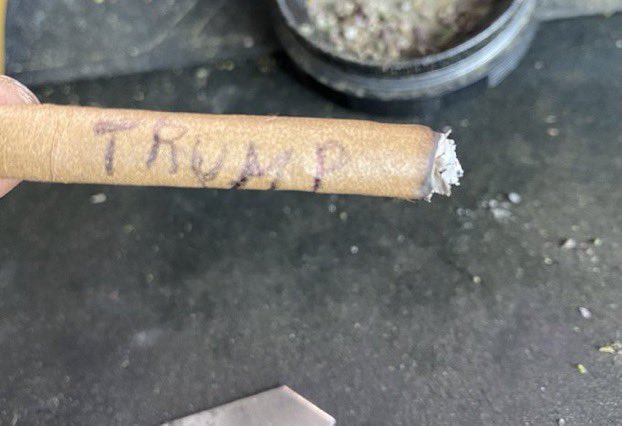 MANNYSANCHEZHN's tweet photo. Trump pack https://t.co/ILaflpdrzQ