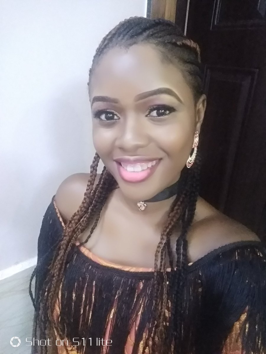 beatrice_wende's tweet photo. Wedding guest like me. https://t.co/RXo4G4OzXZ