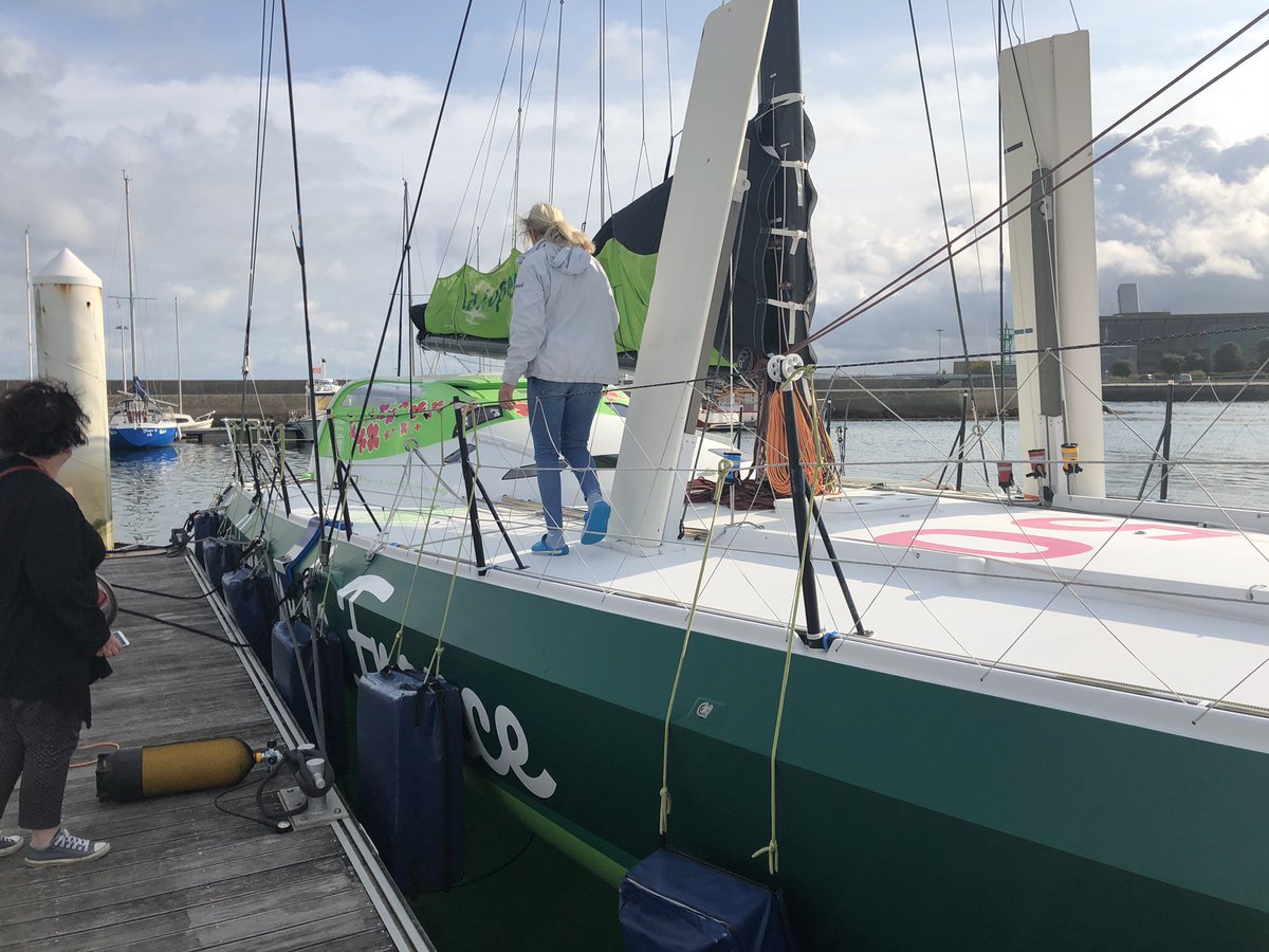 icicotentin's tweet photo. Suivez en direct le départ de @MerronMiranda et des 32 autres skipper  du @VendeeGlobe sur @fbleucotentin  à partir de 12h dimanche  @Campagne2France https://t.co/wfMbBdaAyo