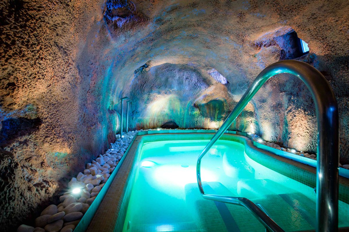 LaGraja's tweet photo. ¡Participa en nuestro SORTEO!
Sesión de Spa Privado Baño

1️⃣ Da "Seguir" a nuestro perfil
2️⃣ Haz retuit
3️⃣ Menciona a la persona con la que vendrás al Spa

Bases https://t.co/lLYNWsPVDJ
#Chinchón #CasaRural #Concurso #Concursos #Sorteo #Sorteos https://t.co/LudKRfbRtk
