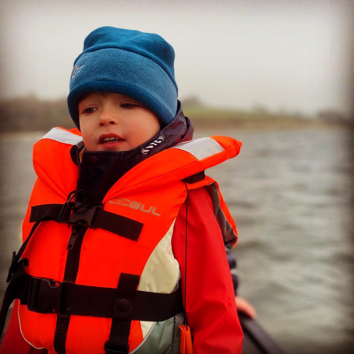 adventure_SW's tweet image. Some days you just got to get out...and go mess about in a canoe !!! Keeping it short , simple and fun so these two continue to enjoy #lockdown2 #lockdown2020 #lockdown #littlecanoer #gocanoeing #exmoornationalpark #exmoorexperience #exmoor #wimbleballlake