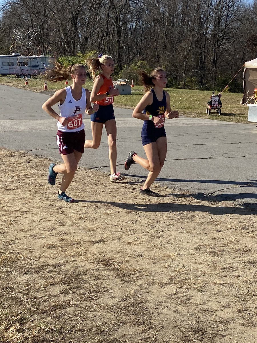 bridgmanxcandtf's tweet photo. Karsyn closed out her stellar cross country career at Bridgman today. We couldn’t be prouder of what she accomplished in 4 short years. #bridgmanxc2020 #tpcf https://t.co/TbrbLYNbFG
