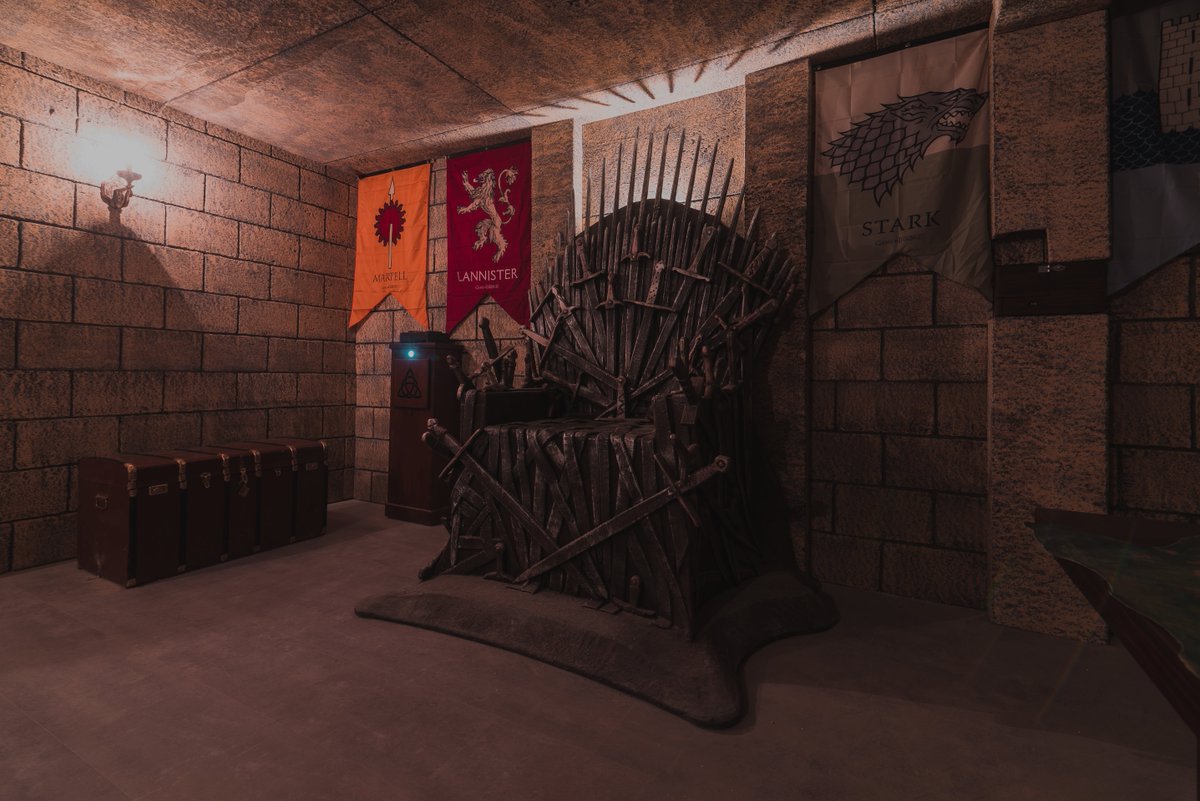Escape_GameOver's tweet photo. Winter is coming... and don't we know it!🥶⛄️

Check out our Escape Room 'Winter is Coming' to see what adventure awaits for you after #Lockdown2 👀  https://t.co/EetiguSBnh  

#WinterisComing #Derby #EscapeRoom #EscapeRoomDerby #ThingstodoinDerby #Winterishere https://t.co/V7eCPOpv7G