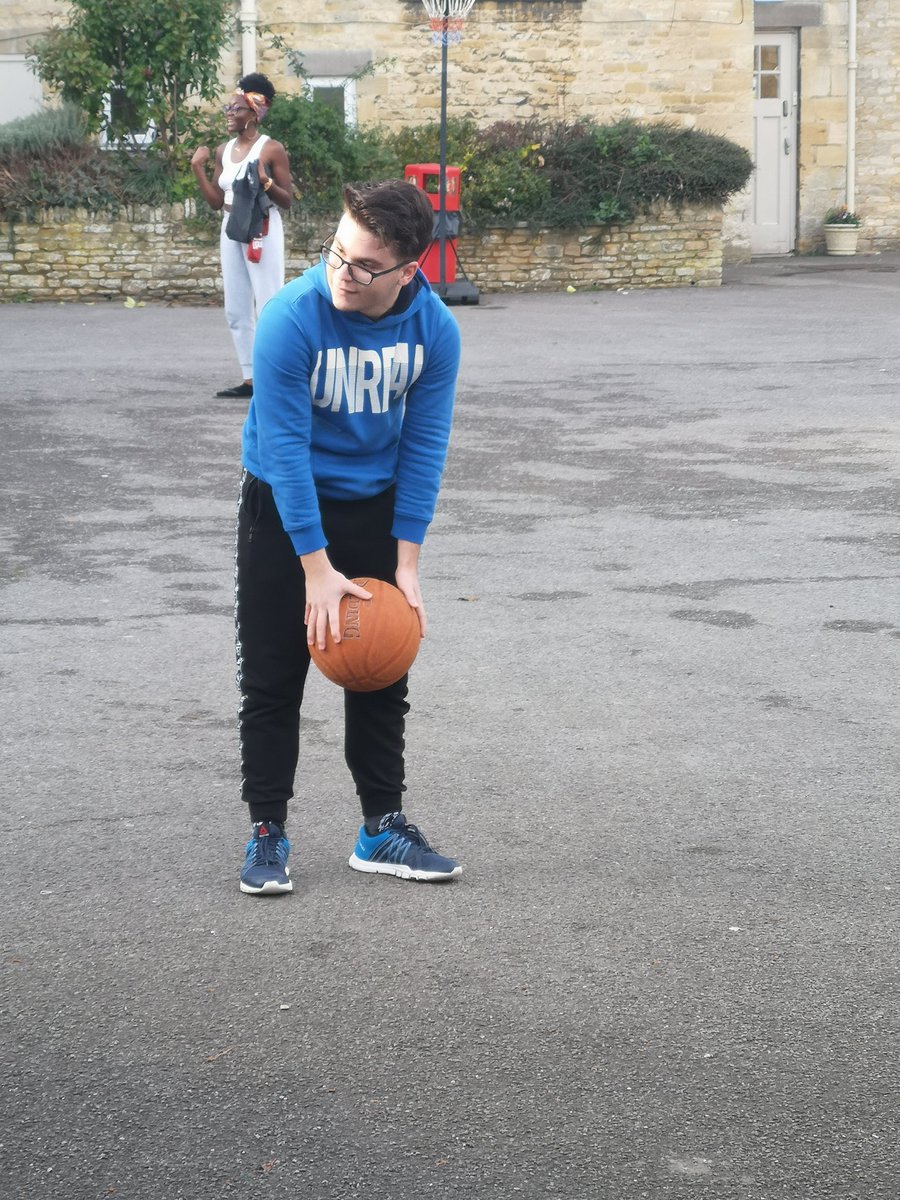 BurfordBoarding's tweet photo. A great start to the interhouse program and a fantastic win by Wysdom in the Basketball free throw.  #BackToSchool #interhousechallenge #basketball #Lockdown2 #iloveboarding https://t.co/BQKZiswk0Z