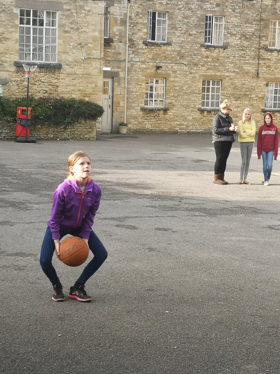 BurfordBoarding's tweet photo. A great start to the interhouse program and a fantastic win by Wysdom in the Basketball free throw.  #BackToSchool #interhousechallenge #basketball #Lockdown2 #iloveboarding https://t.co/BQKZiswk0Z