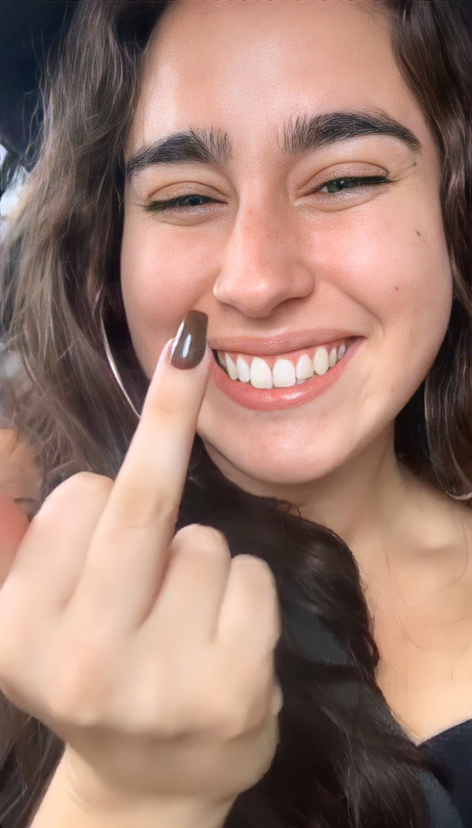 LaurenJ_PY's tweet photo. fuck donald trump by Lauren Jauregui https://t.co/l5j94sdFjn