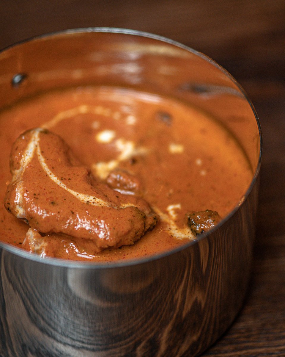 There’s nothing like our Butter Chicken to see you through your first lockdown weekend… The nation’s favourite chicken curry, this autumnal warmer is sure to put a smile on your face! Place your orders now via the link in our bio…

#indiancuisine #takeawayfood #dinein #foodtogo