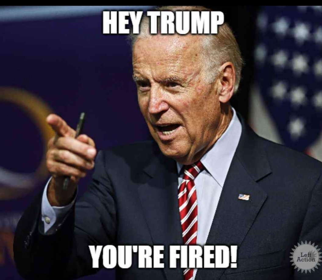 rh3573's tweet photo. @realDonaldTrump 🖕🖕🖕🖕 now get the Fuck out of our house https://t.co/RLE0KYMHPS