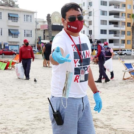 Daniel61sneros's tweet photo. Si visitas nuestras playas procura no ensuciarla, recuerda la basura no vuelve sola, es parte de tu equipaje, mejor, demuestra tu cultura. https://t.co/9wXT9l0KA2