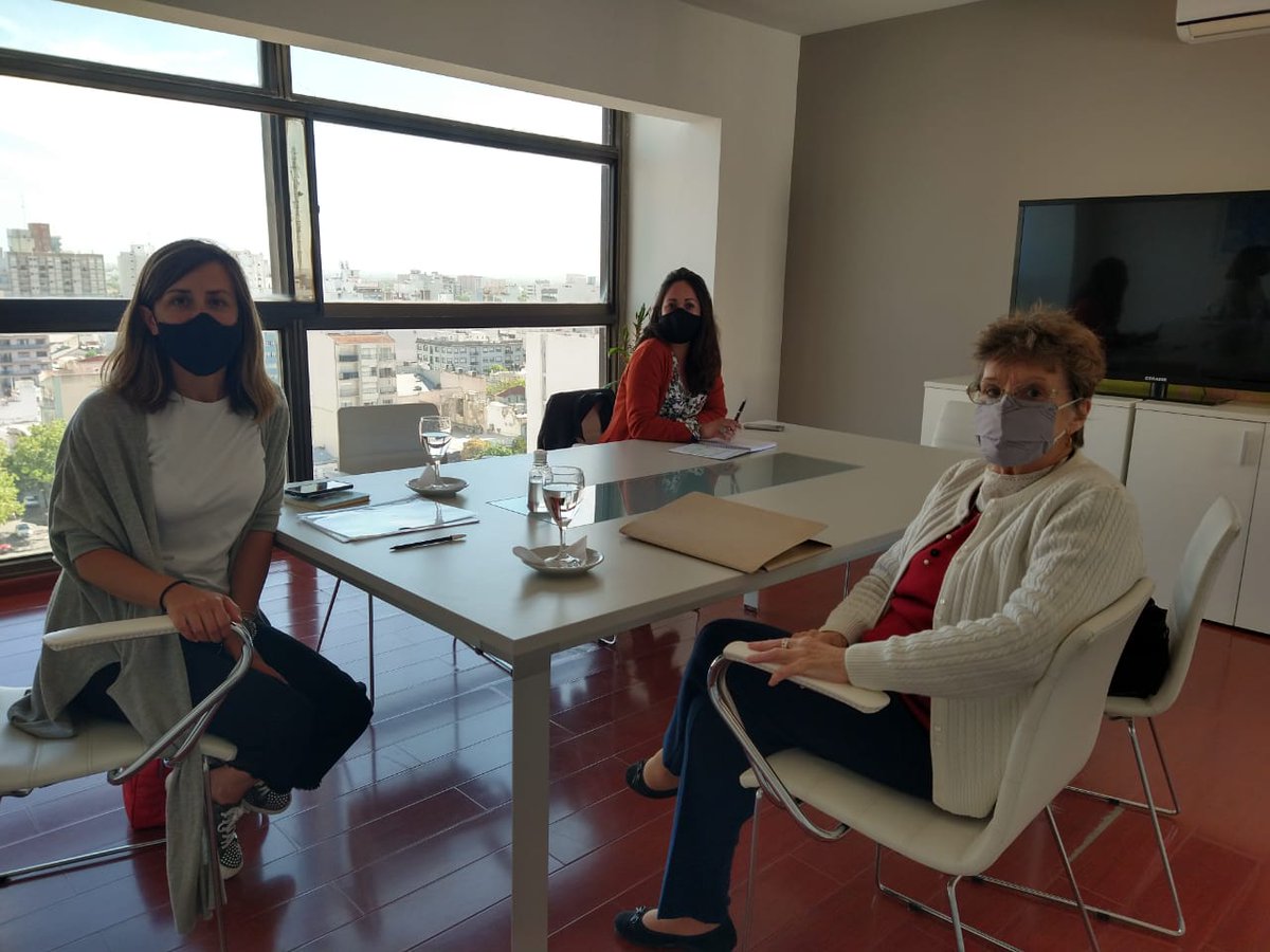 Vir_Sivori's tweet photo. Esta semana también nos reunimos con Ana María Huertas, Presidenta de la Asociación Civil de Consorcistas de la Propiedad Horizontal de Mar del Plata, para contarle sobre nuestro proyecto de ordenanza "Edificio Seguro".
#EdificioSeguro #Proyecto #HCD https://t.co/mSK2kFTsCq