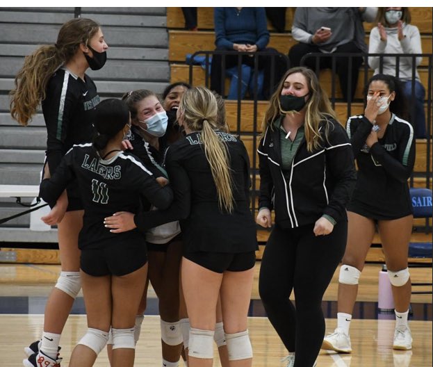 Volleyball_WBHS's tweet photo. It was a great, yet very tough, season. #WBVB worked hard every single day and never ever gave up. Proud of these girls for persevering this season no matter the odds! Thank you for all of your hard work this year 🏐🐊 #OnlyWB #LakerNation https://t.co/GyOCbXmSzf