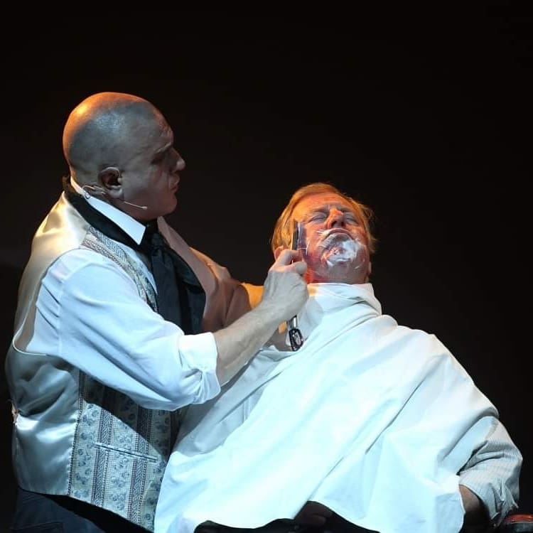 WAOS_MT's tweet photo. After lockdown 2.0, choose your hairdresser wisely.
Memories from Sweeney Todd 2015.

#sweeneytodd #theshowmustgoon #lockdown #waos #musicaltheatre #supportthearts #Haircut #woking #easyfundraising https://t.co/plm2WUywfS