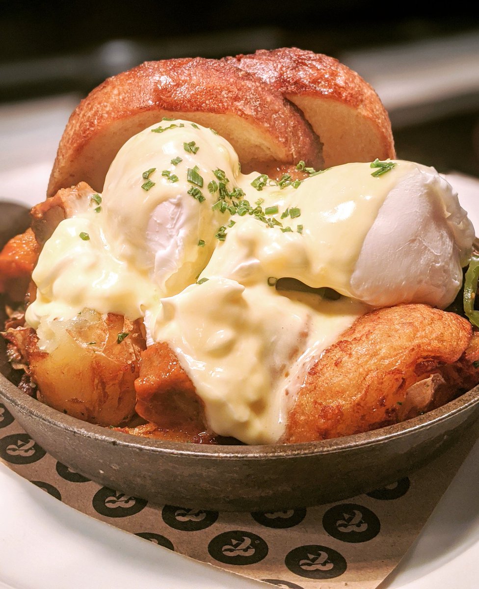 Flower & Wolf tweet media