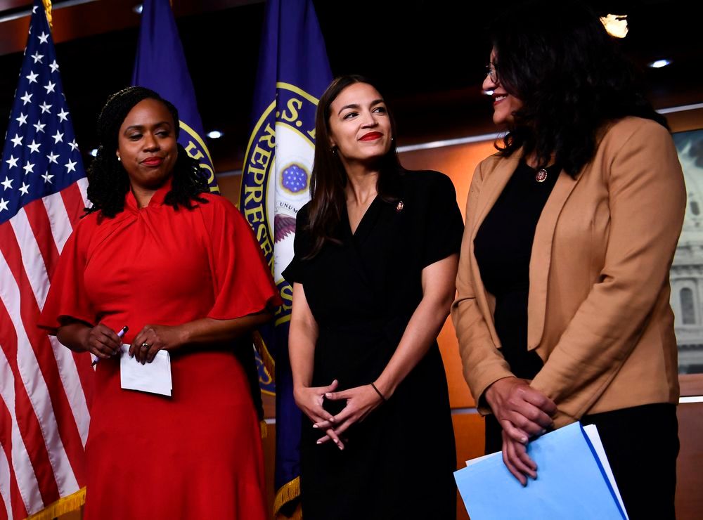 btxcgnbv's tweet photo. 132 mujeres, 10 de ellas latinas, formarán parte del Congreso de EEUU, lo que será la mayor participación de mujeres de la historia y además con una mujer, la demócrata Kamala Harris, como vicepresidenta del país” https://t.co/6xK5wGE8xa https://t.co/DtXCAxCCBZ