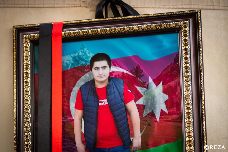 muffintunn's tweet photo. Orxan a 16 years old teenager was picking up pomegranates in his garden when he was hit and killed by Armenian bombardments of the city of Terter.
#StopArmenianAggression #StopArmenianTerrorism https://t.co/z5I8GGwzLD