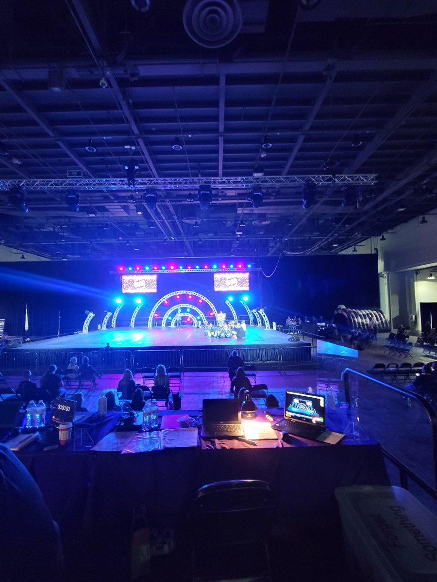 glendard's tweet photo. Live event at Duke Energy Center in Cinncy and couldn't be more excited and thrilled to witness the joy on these children's faces as they take the stage.  Way to go GMCE and convention center staff!  #usasfdance https://t.co/XwNfRMMJhX