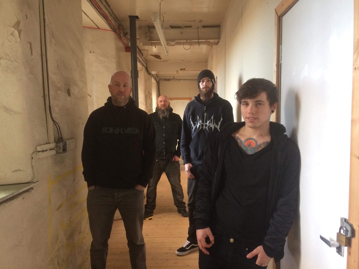 MoshTimes's tweet photo. Band of the Day: Razor Sharp Death Blizzard
"Plans are fucked for 2020 tbh"
https://t.co/hxPvRpL9Zx
#metal #heavymetal #music #RSDB #Scotland #UK #BotD #BandOfTheDay #MoshvilleTimes https://t.co/95r0w4twly