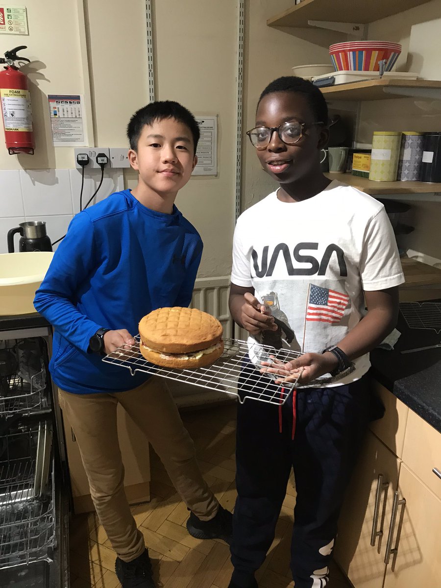KWS_Westwood's tweet photo. Seven cakes completed today by Year 7 and Year 8 boarders and all look rather delicious @KWS_Westwood #SpotOfAfternoonTea #TeamBaking #WeAreWestwood #ILoveBoarding https://t.co/C4ZLRS9Rwm