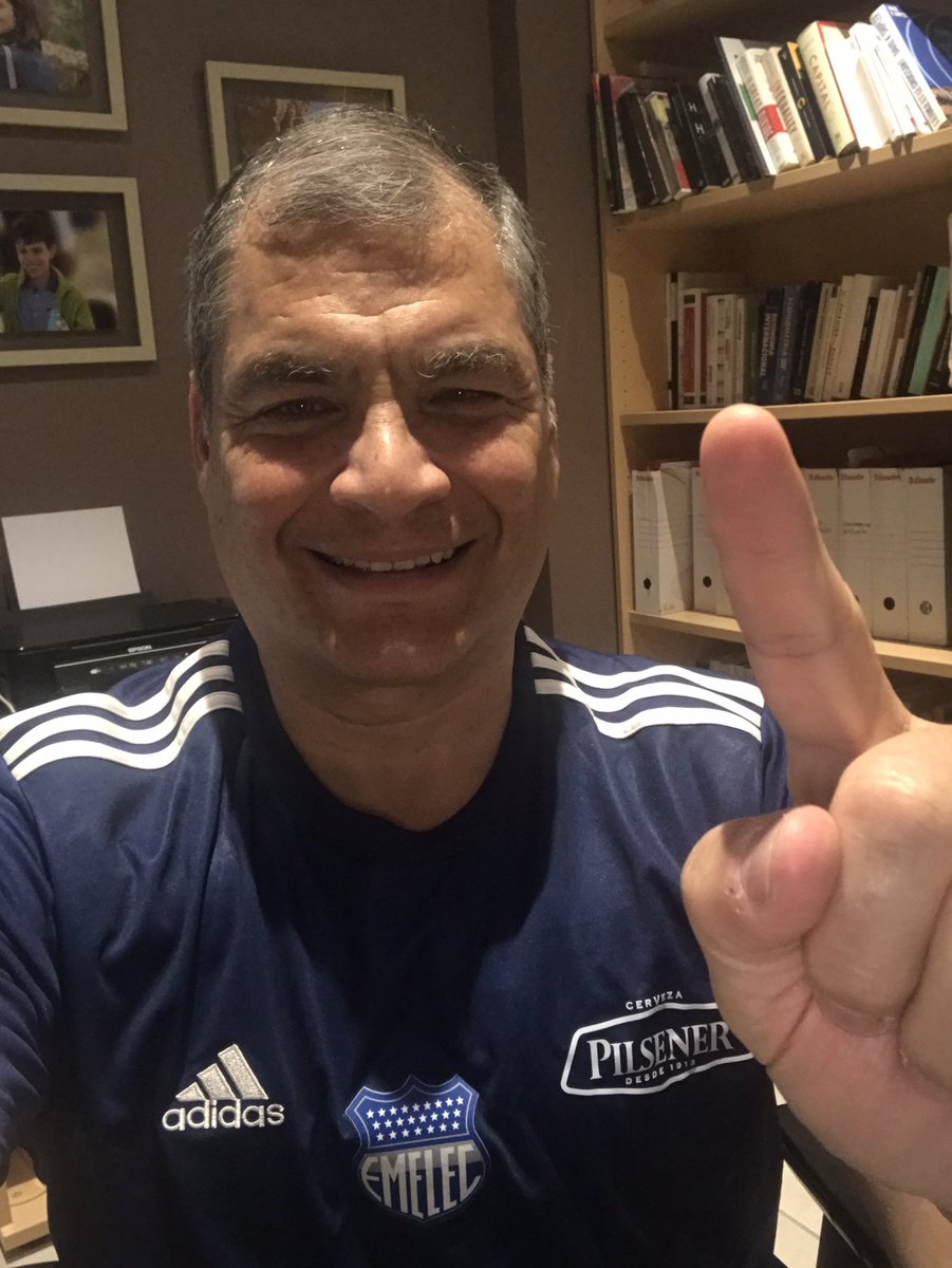 MashiRafael's tweet photo. TODO, TODITO 1
¡Increíble!
¡Todos los grandes futbolistas con la 1!!!😊 https://t.co/Cb56JXfxxB