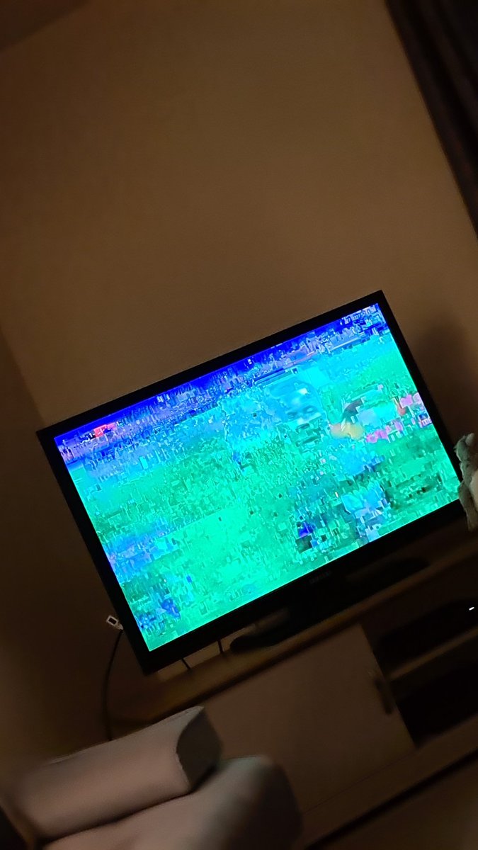 pinfield_mark's tweet photo. @virginmedia I love VirginMedia.. Pile of c**p. This is been happening for months.. Just keep knocking a 10er off my bill.. https://t.co/pJJZH3Dj73