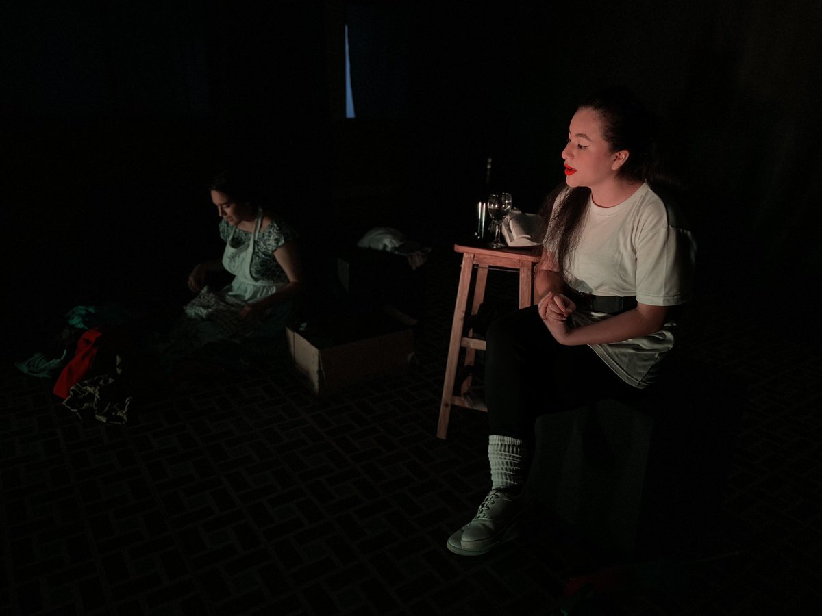 AlcaldiaChoachi's tweet photo. #Arte | Teatro 🎭

La escuela de artes escénicas “Tablas Rotas” se prepara para postularse al festival de mujeres en la escena de Bogotá y plantea una propuesta de intercambio de saberes con un colectivo en Jamundí. https://t.co/OoKnvkoUIX