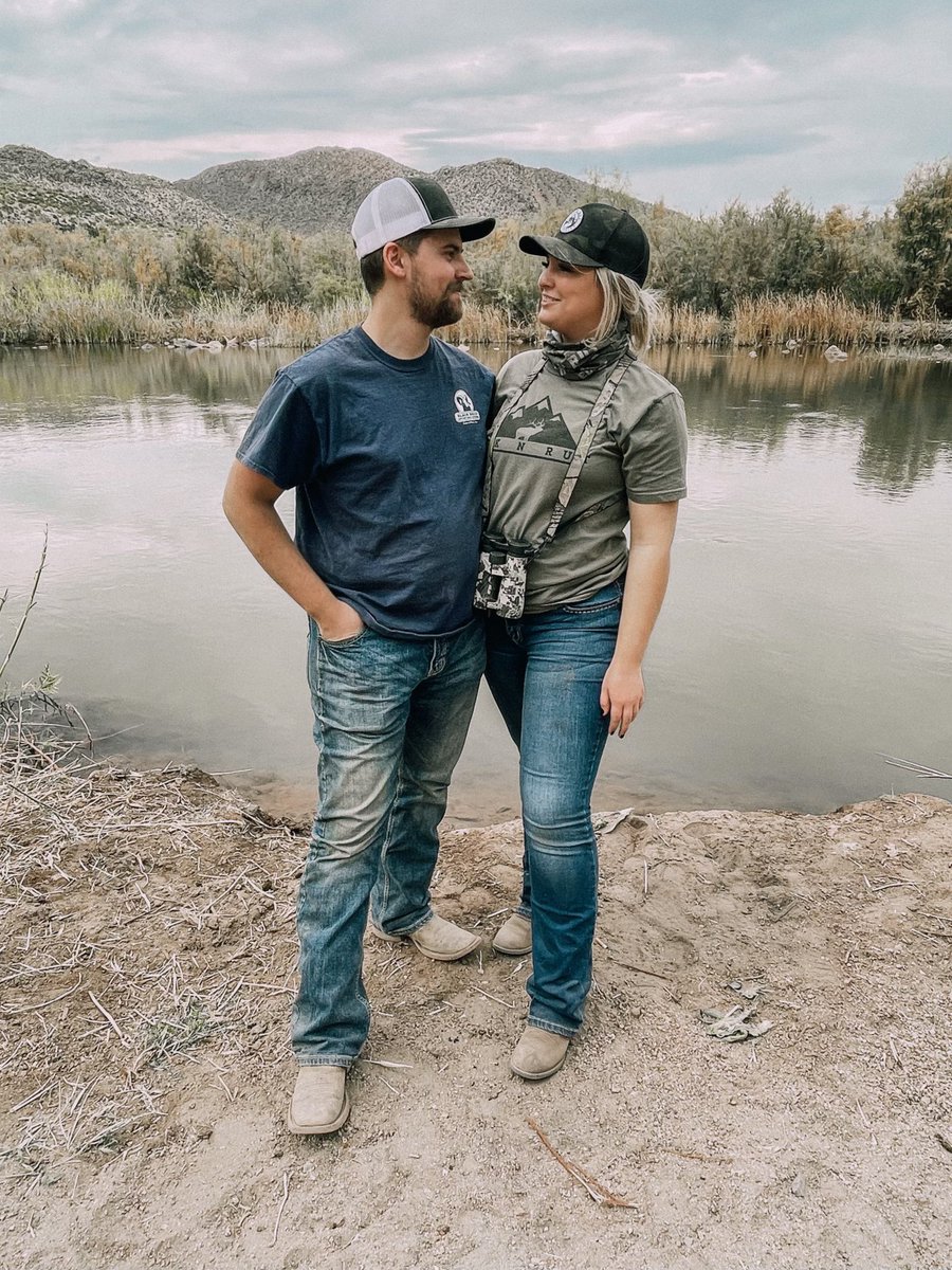 jaredhunt155's tweet photo. If she comes at me sideways one more time I’m throwin her ass in the river https://t.co/BaQMndDCvr