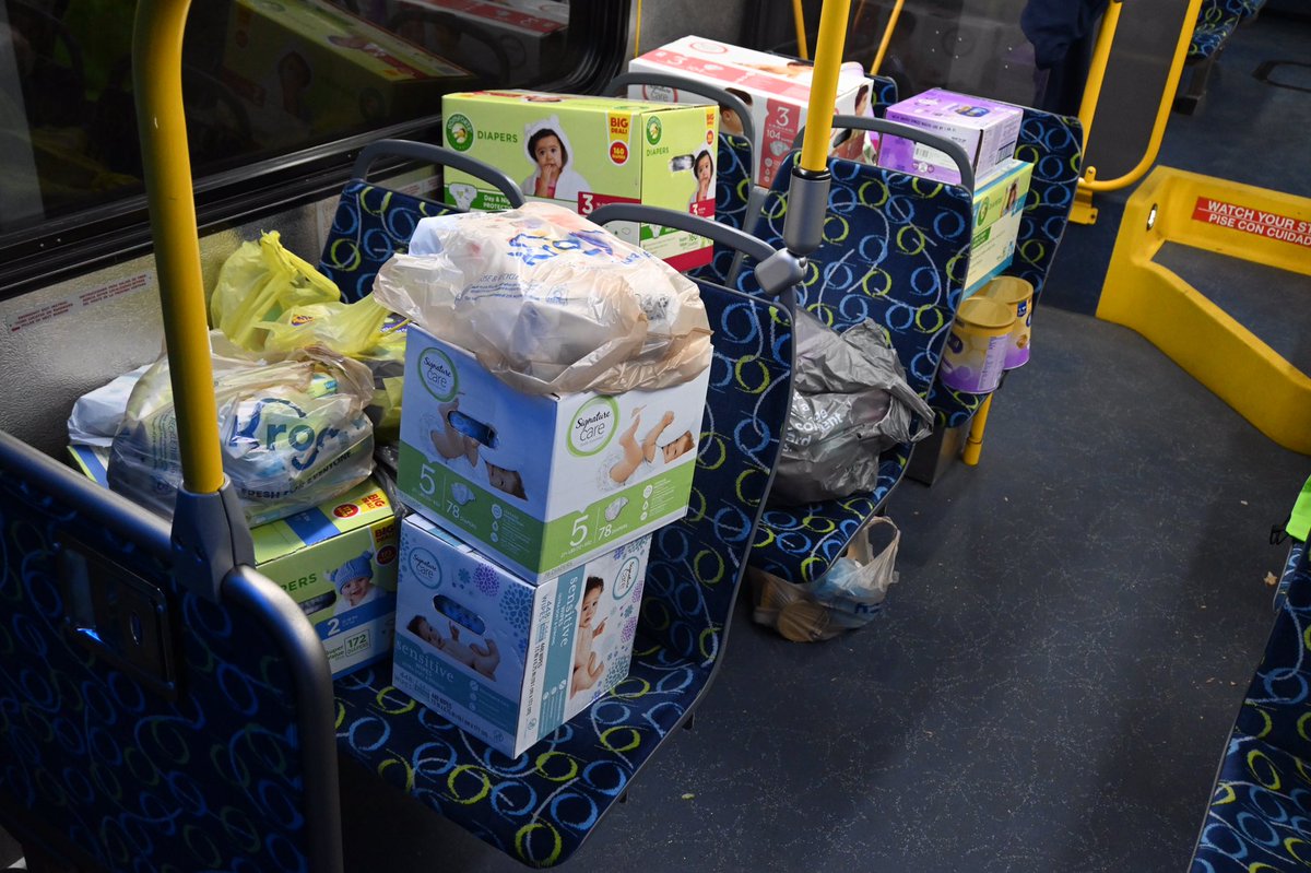 We continue to be blown away at the support for our #StufftheBus campaign! We want to thank Donny B's Gourmet Popcorn and Gifts for allowing us to host our pop up events at your location! We can’t wait to kick off the week long campaign at the end of November!