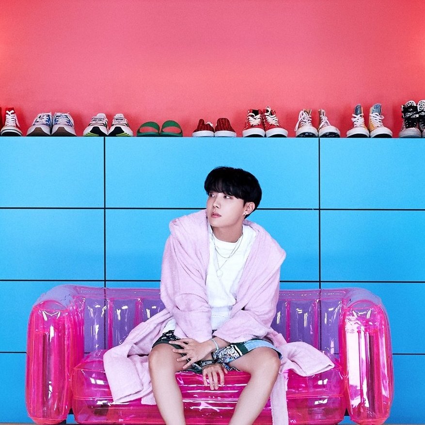 btslayouts07's tweet photo. https://t.co/5uzRRFGeD1