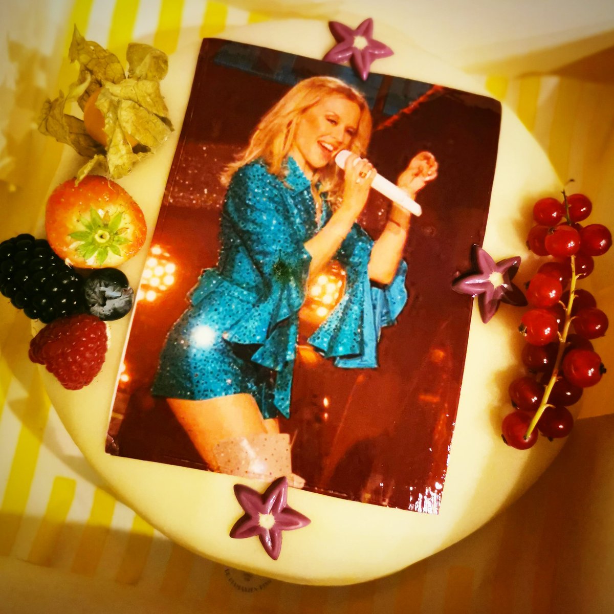 LoveKylie4Ever's tweet photo. All set for @kylieminogue #infinitedisco 
we need a lot of dancing to burn these calories 😂💃💃 https://t.co/ZEBzZsmF7d