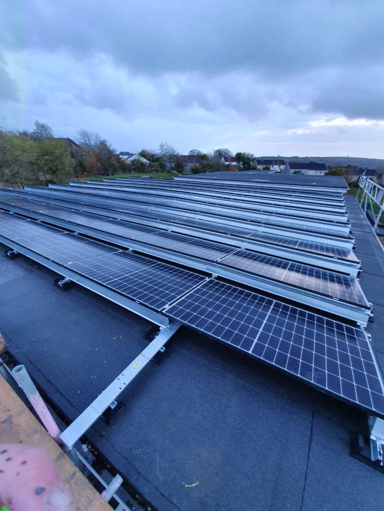 Two more Swansea schools commission solar during #WalesClimateWeek. Well done <a href="/egnicoop/">Egni</a>! 👏👏👏

Read here 👉 bit.ly/3n3inTy